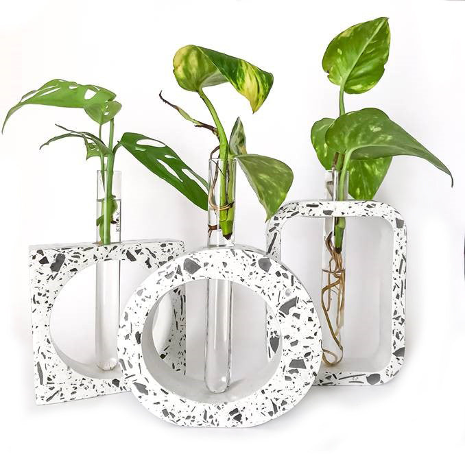 Florero propagación Terrazo negro y blanco