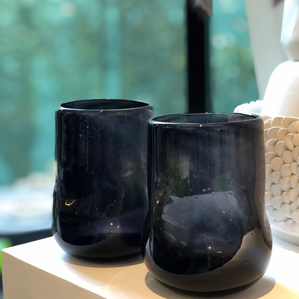 Vaso apachado liso grande