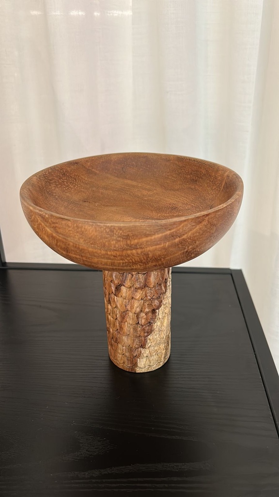 Frutero alto pequeño con textura