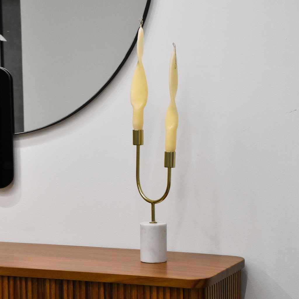 Candelero de mármol