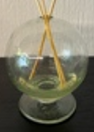 Florero Pequeño o Difusor con esfera Transparente