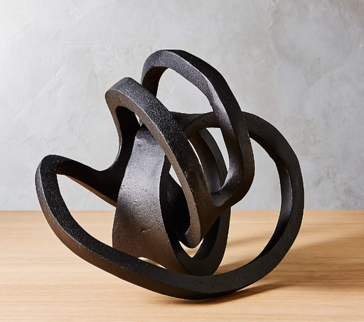 Escultura de Nudo negro infinito