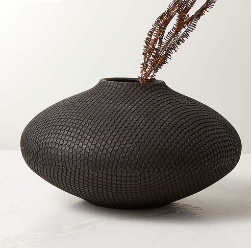 Florero de Terracota Negro Texturizado